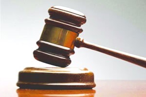 आदिलाबादच्या जी.एस. मिल ऑईल कंपनीच्या ४ संचालकांना दिवाणजीसह अटक