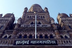 पालिका झाली उदार!