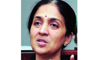 एनएसईच्या मुख्याधिकारीपदी चित्रा रामकृष्ण