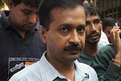 मनमोहन सरकार धोकादायक – केजरीवाल