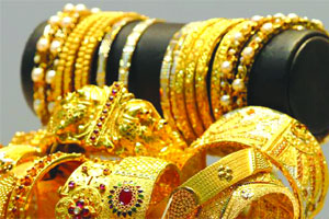 सोन्याच्या दराला ‘लक्ष्मी’चा साज खरेदी मुहूर्ताची, अपूर्व उत्साहाची!
