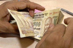यंदा भारतात फक्त ११ टक्के पगारवाढ