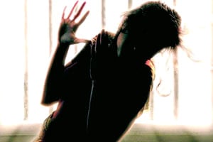 दिल्ली सामूहिक बलात्कार प्रकरण : पीडित तरूणीची प्रकृती खालावली