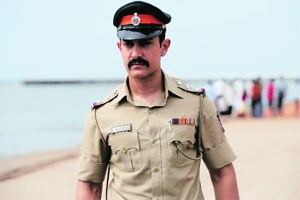 चित्ररंग : अस्वस्थ करणारा शोध