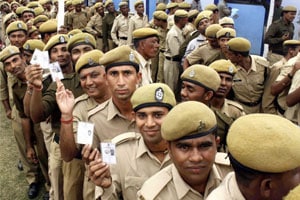 आरोप-प्रत्यारोपांचा ‘गरबा’ जोरात!