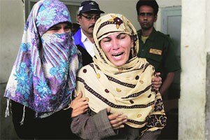 पाकमध्ये पोलिओ मोहिमेतील पाचजणांची हत्या