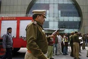 मेट्रो स्टेशनमध्ये पत्नीवर गोळीबार करणाऱया पतीची आत्महत्या