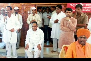लाखच्या पुलासाठी केंद्राकडून निधी आणू- खा. वाकचौरे