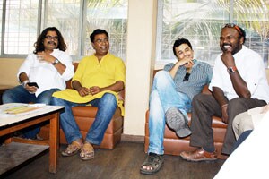 असा उभा राहिला ‘तंबूतला सिनेमा’