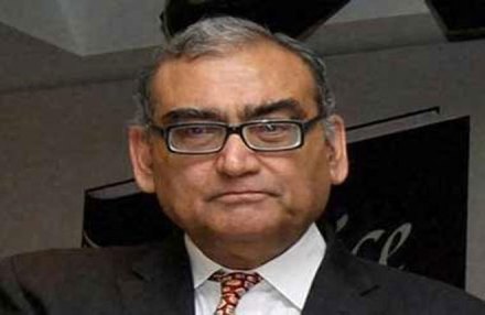 अभिव्यक्ती स्वातंत्र्याचा वापर जातीयता पसरविण्यासाठी करू नये -काटजू