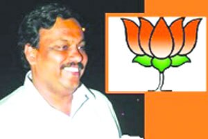 गडकरी-मुंडे वादात तावडेंच्या पोळीवर प्रदेशाध्यक्षपदाचे ‘तूप’?
