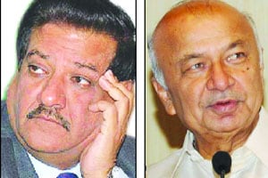 दिल्ली बैठकीतील ‘दांडी’ला शिंदे-मुख्यमंत्री कलहाची किनार ?