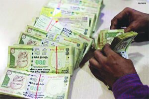 खावटी कर्जवाटप योजनेला वसुलीच्या समस्येचे ग्रहण खावटी कर्जवाटप योजनेला वसुलीच्या समस्येचे ग्रहण