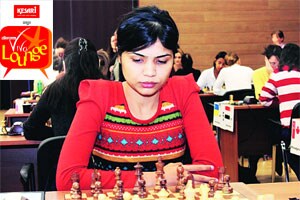 व्हिवा लाऊंजमध्ये सौम्या स्वामीनाथन