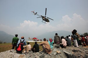 उत्तराखंड: मदतकार्याला वेग; गौरीकुंड परिसरात एक हजार पर्यटकांपर्यंत पोहोचण्यात लष्कराला यश