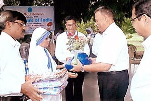 भारतीय स्टेट बँकेचा सामाजिक कार्यात सहभाग – बिजेंद्रकुमार