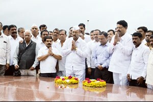 श्रीनिवास पाटील यांचे कराडमध्ये स्वागत