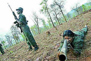 छत्तीसगडमध्ये जहाल नक्षलवादी ठार