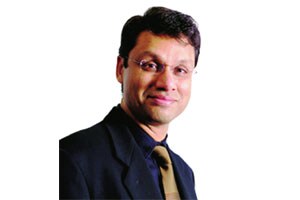 टाटा समूहात सायरस मिस्त्रींच्या चमूत निर्माल्य कुमार यांची भर