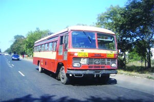 चार दिवसांमध्ये २० लाखांचे नुकसान एसटीला पावसाचा जबर फटका