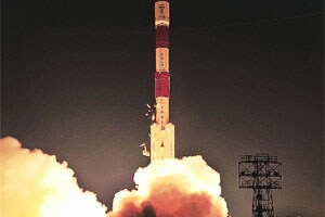 दिशादर्शक उपग्रहाचे यशस्वी प्रक्षेपण