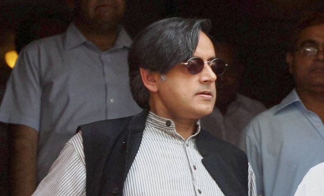 loksatta, marathi news paper, news paper, news online, marathi news, marathi news online, newspaper, news, latest news in marathi, current news in marathi,sport news in marathi, bollywood news in marathi, shashi tharoor inglorious empire india britain colonialism oxford university