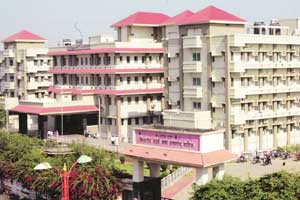 एचआयव्ही तपासणीत संदर्भ सेवा रुग्णालय अनुत्तीर्ण