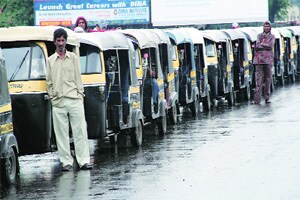 रिक्षाची भाडेवाढ होण्याची शक्यता