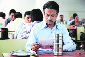 सरळ, साधा, हळुवार