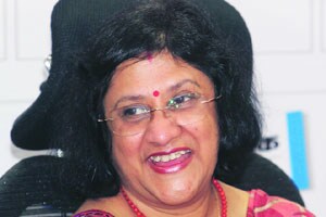 सामान्यांसाठी स्वस्त कर्ज उपलब्धतेची कणव; कर्ज थकविणाऱ्यांबाबत मात्र कठोरता