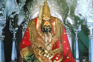 महाराष्ट्रातील शक्तीपीठे : तुळजापूरची तुळजाभवानी