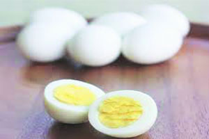 अंडी, दुग्धजन्य पदार्थ, मांस-मेंदूच्या विकासास पोषक