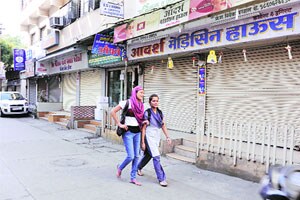 औषध विक्रेत्यांच्या बंदमुळे रुग्णांची गैरसोय