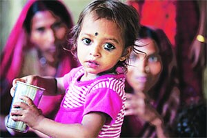 कुपोषणाचं काय करायचं?