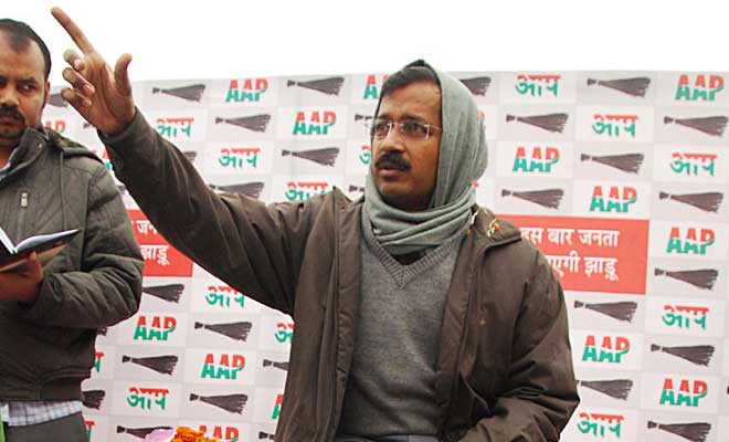 ‘आप’चा भ्रष्टाचाराविरोधात पहिला घाव; दिल्ली जल बोर्डाच्या ८०० कर्मचाऱयांची बदली!