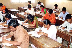 विद्यार्थ्यांना ३०० शिक्षकांकडून व्यवसाय मार्गदर्शन