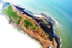 कोर्लई: जलदुर्गापैकी एक महत्त्वाचा दुर्ग