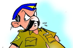 अधिकाऱ्यांची माया गोळा करण्यासाठी ४० पोलीस ‘तैनात’!