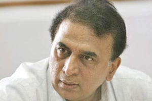 गावस्कर लागले कामाला