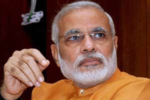 मोदींची अशोक चव्हाणांवर तिरकस टीका