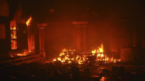 पाकिस्तानातील सिंध प्रांतात मंदिर जाळले