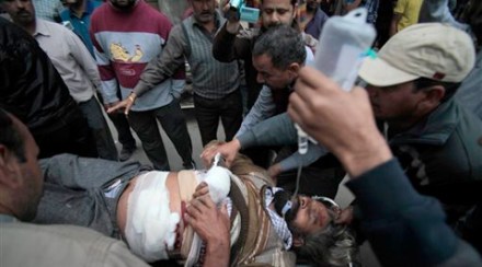 काश्मीरमध्ये दोन दहशतवाद्यांना कंठस्नान घालण्यात लष्कराला यश