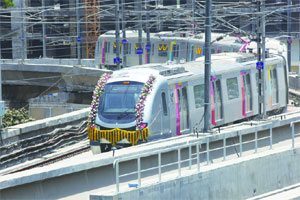 मेट्रोला महाराष्ट्र दिनी सुरक्षा प्रमाणपत्र मिळणार?