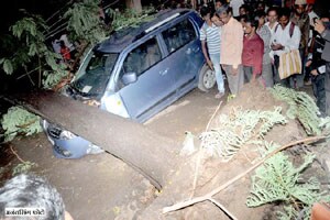 अवकाळी पावसाने इचलकरंजीला झोडपले