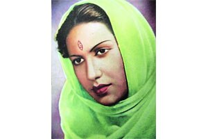 परछाईयाँ : कौसर परवीन ‘नाथां’ची कोकीळकंठी कन्या!