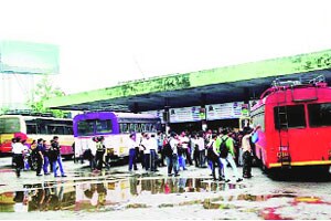 पनवेल एसटी स्थानकात अनैतिक धंद्यांना ऊत