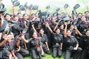 सैन्य दलात महिला अभियंत्यांना संधी