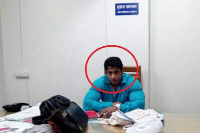 शरीरसौष्ठवपटू सुहास खामकरला लाच घेताना अटक