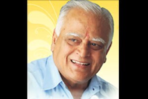 सुरेश जैन यांच्या जामिनाबाबत विशेष न्यायालयाचा निर्णय उच्च न्यायालयाकडून रद्द