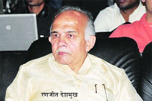 रणजीत देशमुखांचे घराणे सर्वपक्षीय!